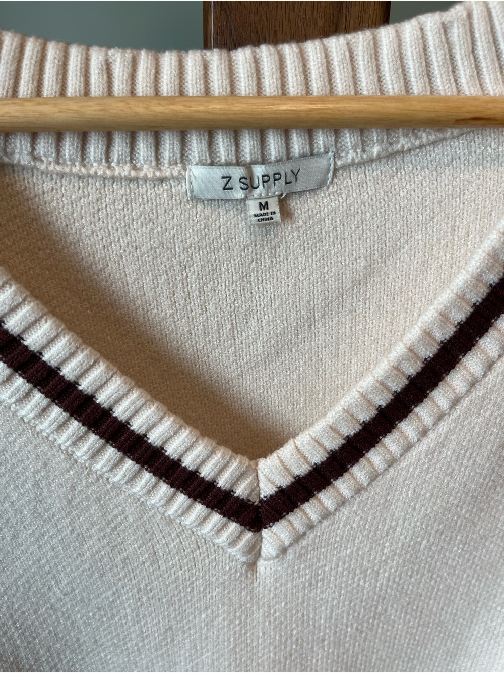 Z SUPPLY - FLETCHER SWEATER VEST CRYSTAL - Picture 4 of 5